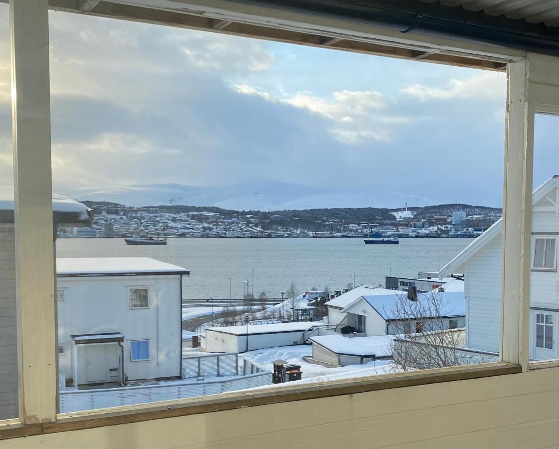 Polar Cozy Apartment - With View And Free Parking Tromsø Eksteriør bilde